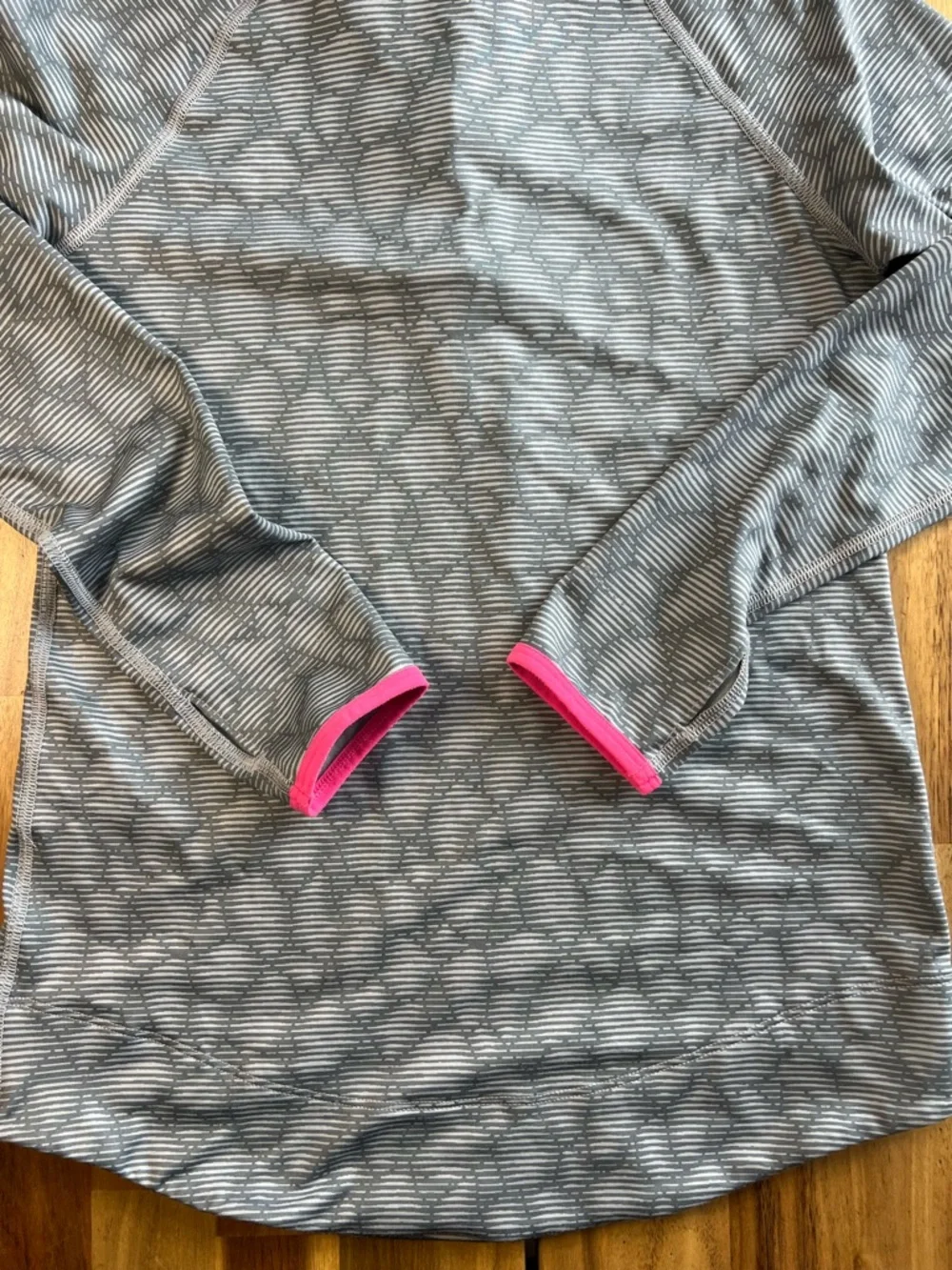 Nike Pro Dri-FIT Hooded Quarter Zip Pullover Gray Pink Youth XL Girls Athletic